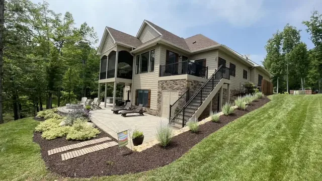 Fresh mulch bed installation